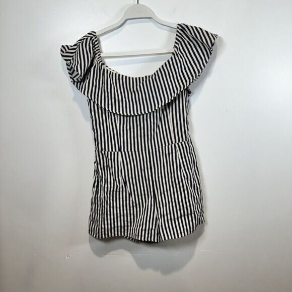 Sugar Lips Off The Shoulder Striped‎ Lined Shorts Romper Size M - Picture 1 of 4